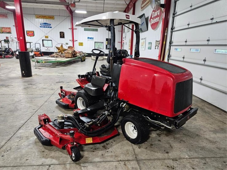 #389-•-toro-4000d-wide-area-mower-image-34