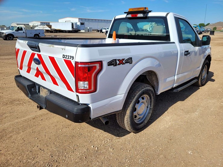 2017-ford-f150-image-3