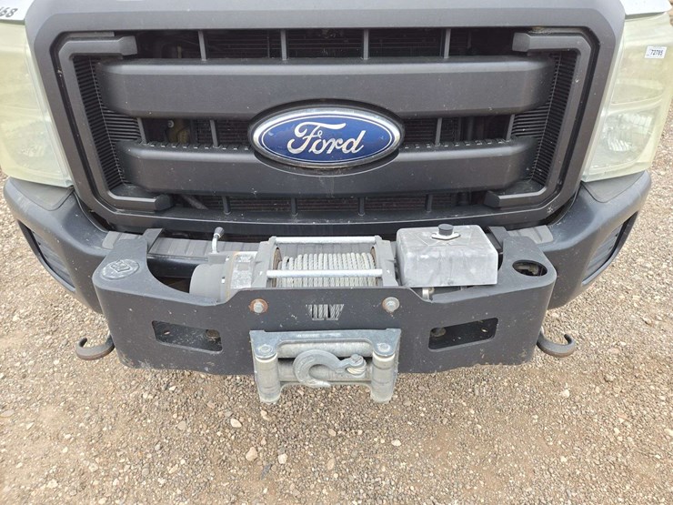 2011-ford-f350-sd-image-2
