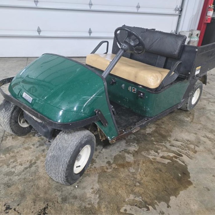 #423 • Cushman Carry All Golf Cart