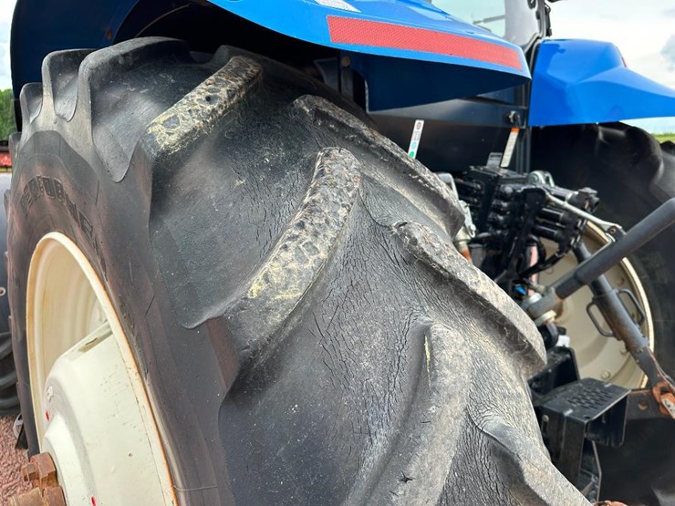 2014-new-holland-t6.175-image-7