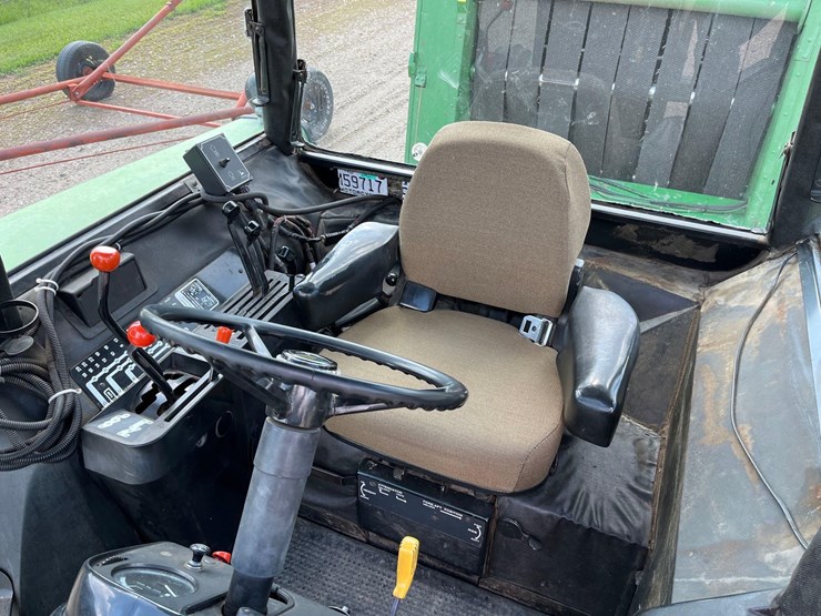1982-john-deere-4040-image-24