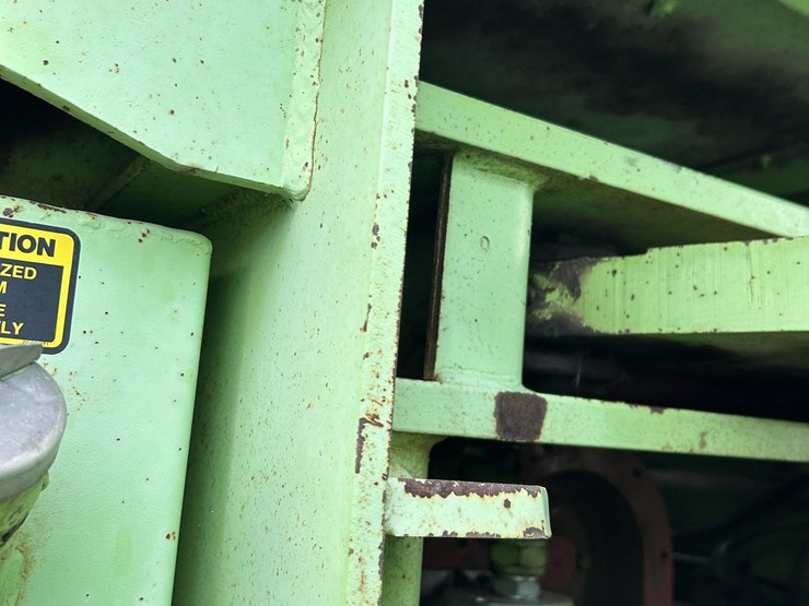 steiger-lion-1000-image-27
