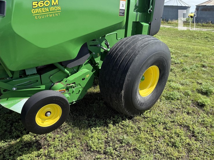 john-deere-568-image-23