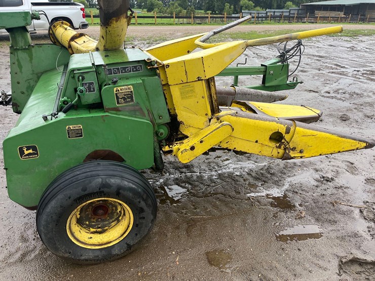 john-deere-3960-image-15