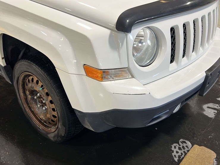 2015-jeep-patriot-image-41