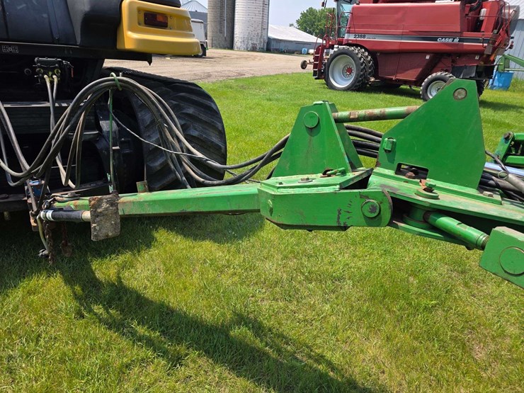 john-deere-3710-image-21