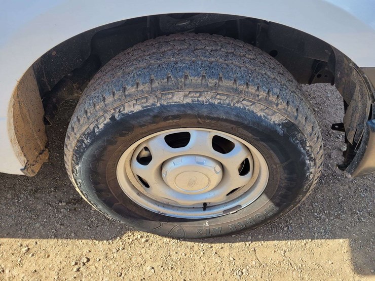 2017-ford-f150-image-19