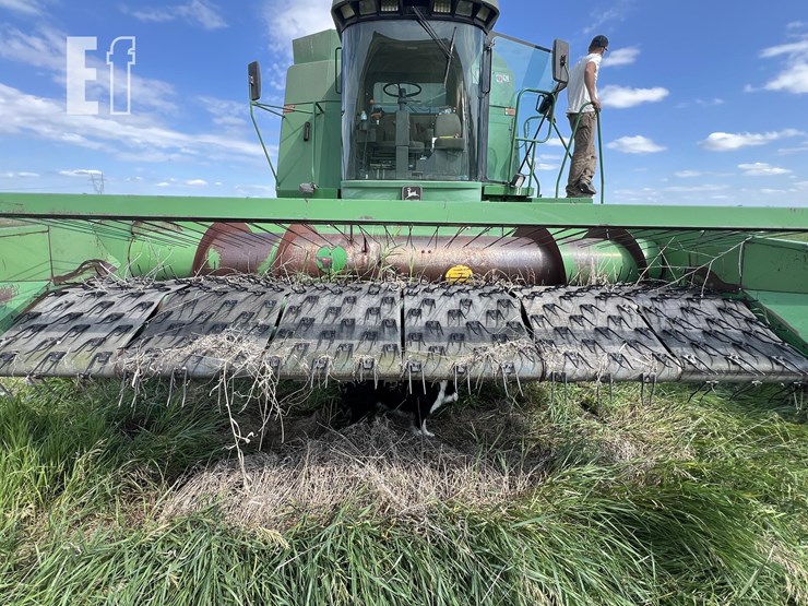 john-deere-212-image-2