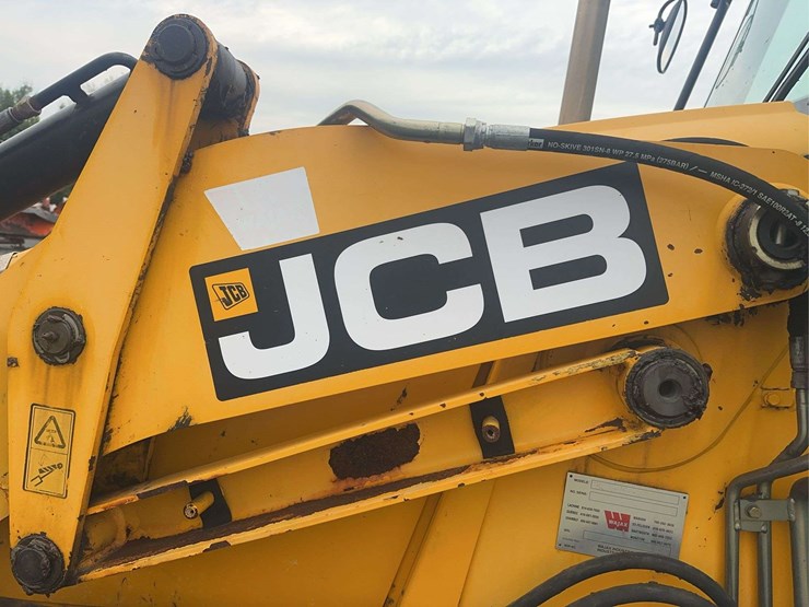 2015-jcb-3cx-image-13