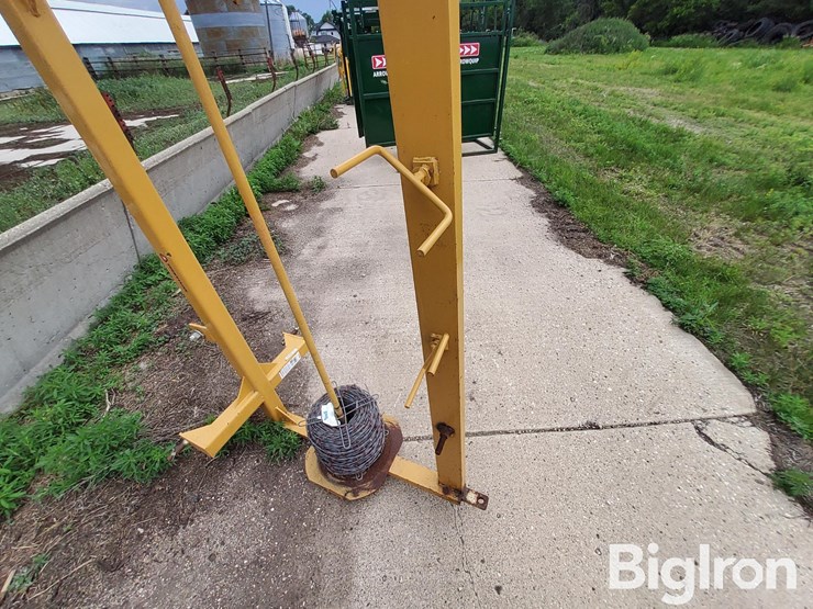 tarter-wire-fence-stretcher/unroller-image-9