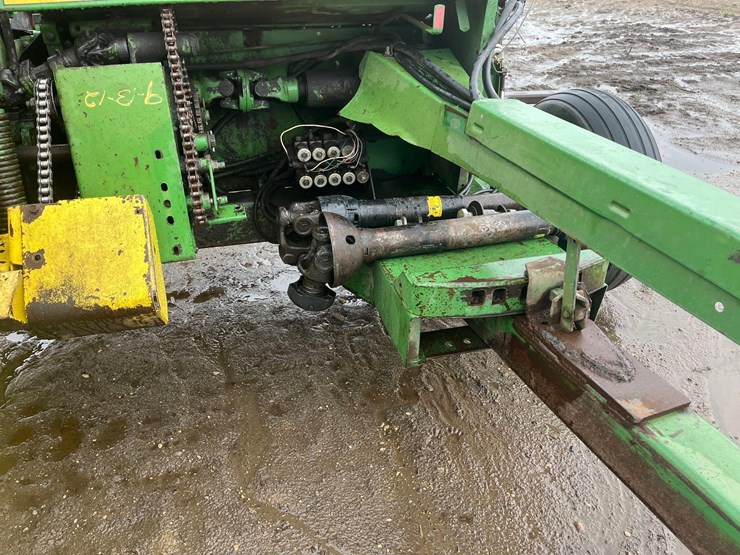 john-deere-3960-image-3