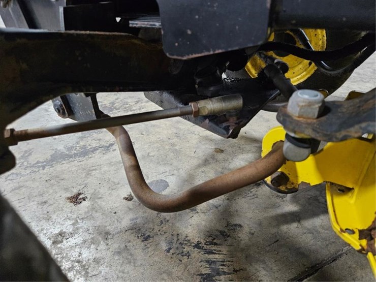 john-deere-425-image-19