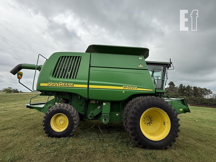 2003-john-deere-9750-image-10