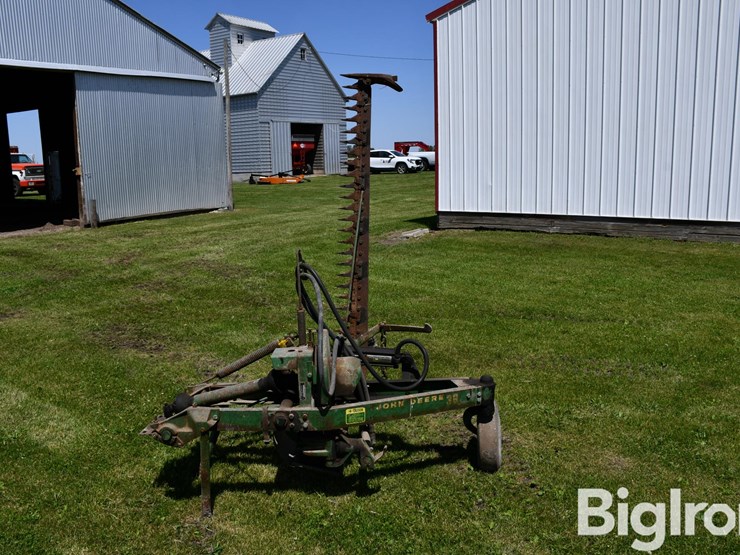 john-deere-7-image-8