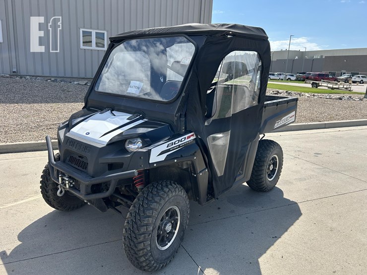 2013-polaris-ranger-800-image-1