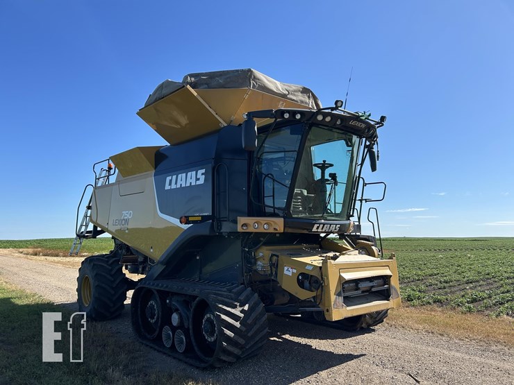 2012-claas-lexion-750tt-image-3