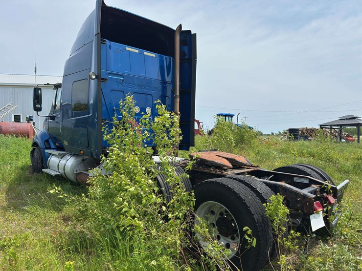 2012-international-prostar-image-4