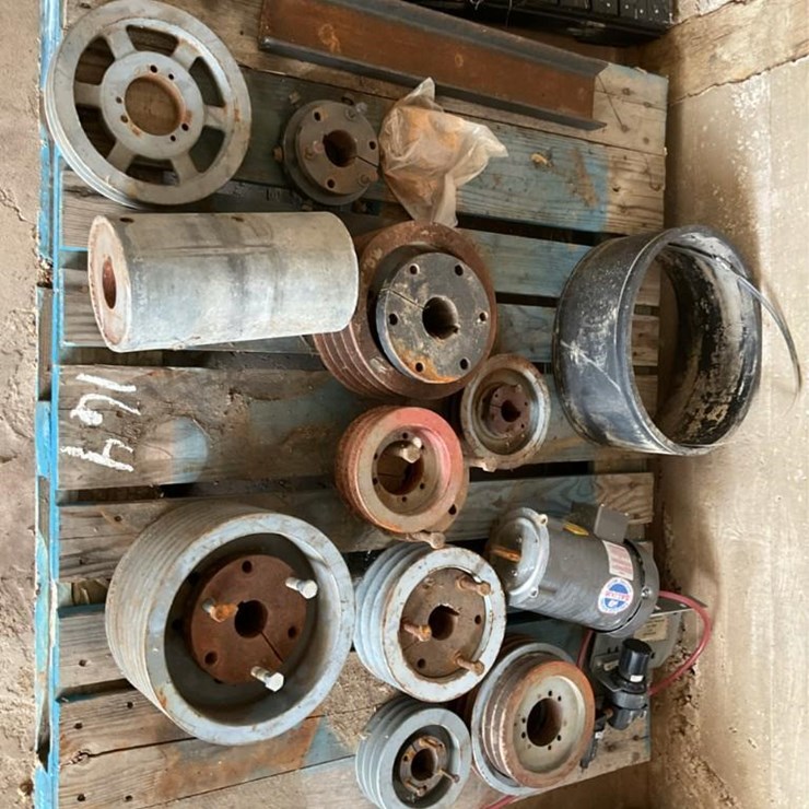#164 • Hubs and Pulleys