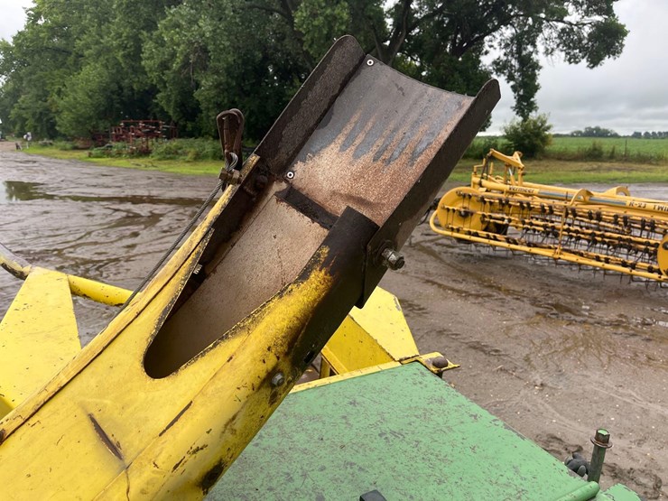 john-deere-3960-image-20
