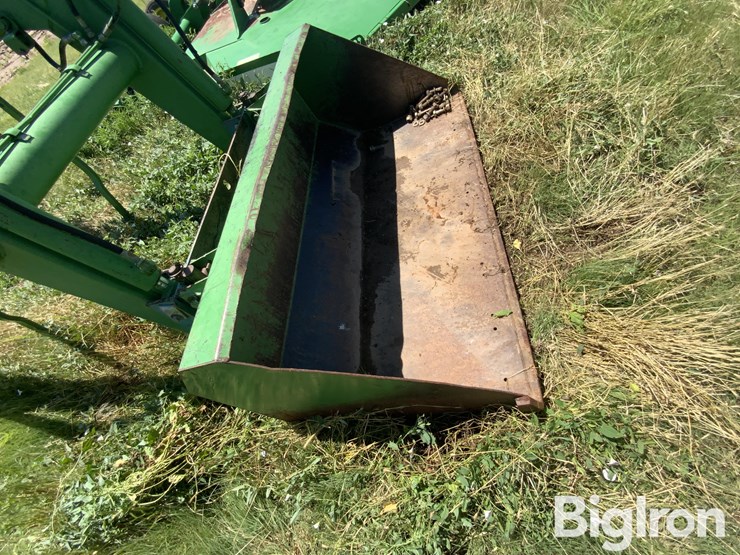 john-deere-146-image-18