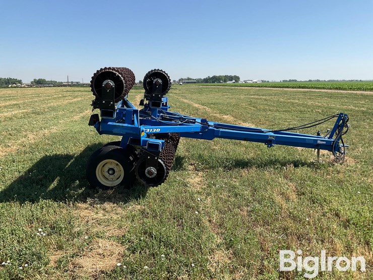 2011-landoll-3130-31-image-4