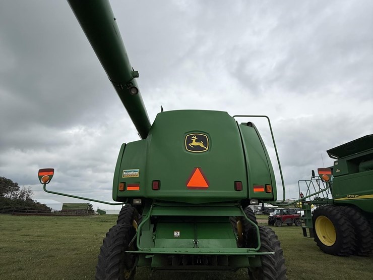 2003-john-deere-9750-image-8