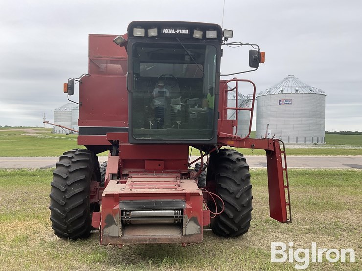 1991-case-ih-1660-image-2
