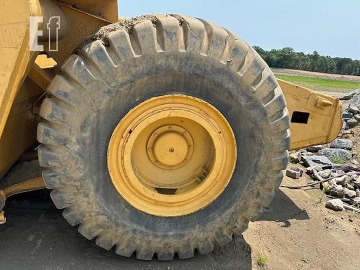 1981-caterpillar-621b-image-16