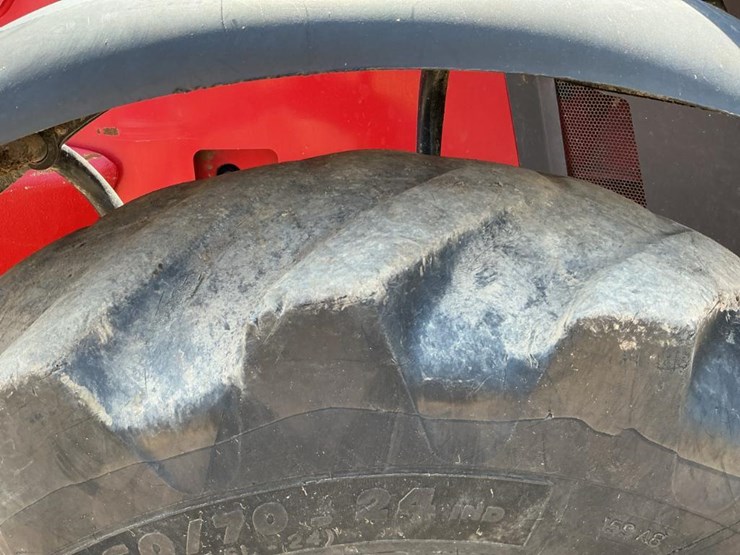 2016-manitou-mlt840-115-ps-image-21