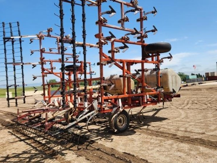wilrich-35ft-cultivator-18-image-10