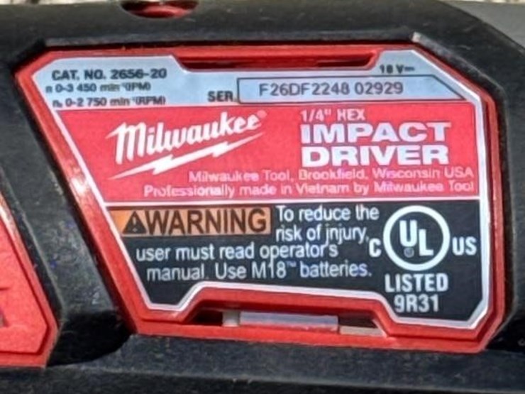 milwaukee-quarter-inch-hex-impact-driver-m-18-image-3