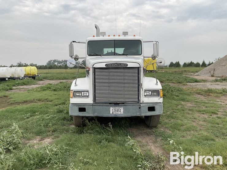1991-freightliner-fld120-image-2