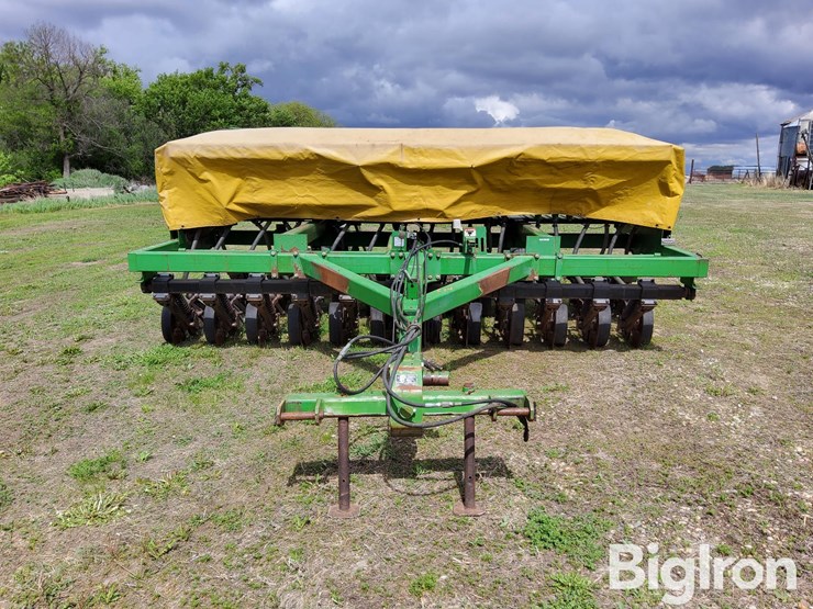 john-deere-750-image-2