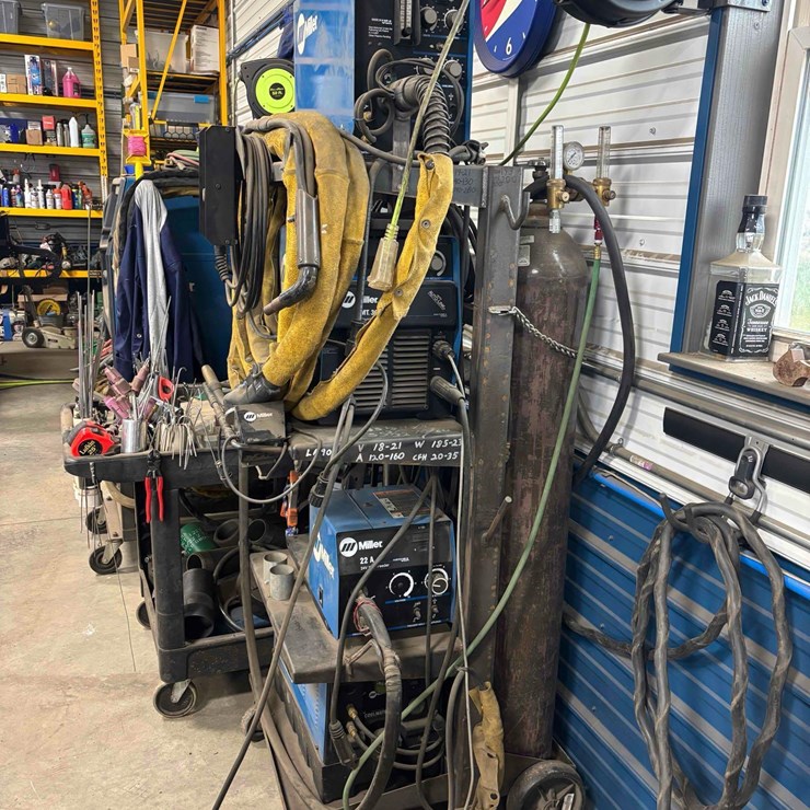 Miller XR Control  Welder