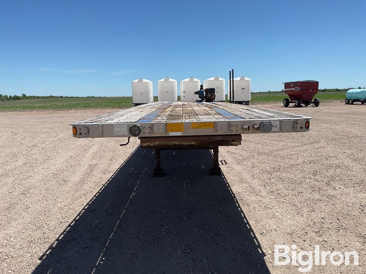 1999-utility-48'-x-96"-image-2