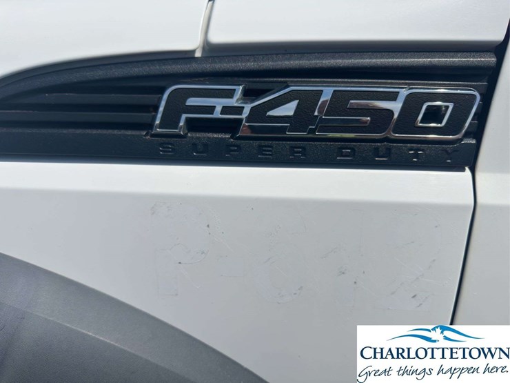 2011-ford-f450-image-18