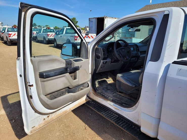 2017-ford-f150-image-6
