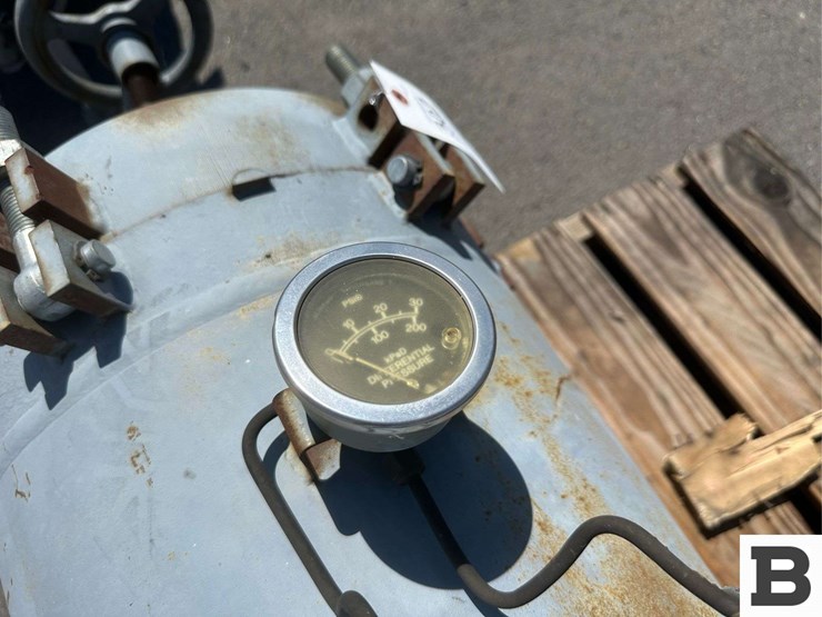 wm.-w.-nugent-&-co.-inc-filter-vessel-image-9