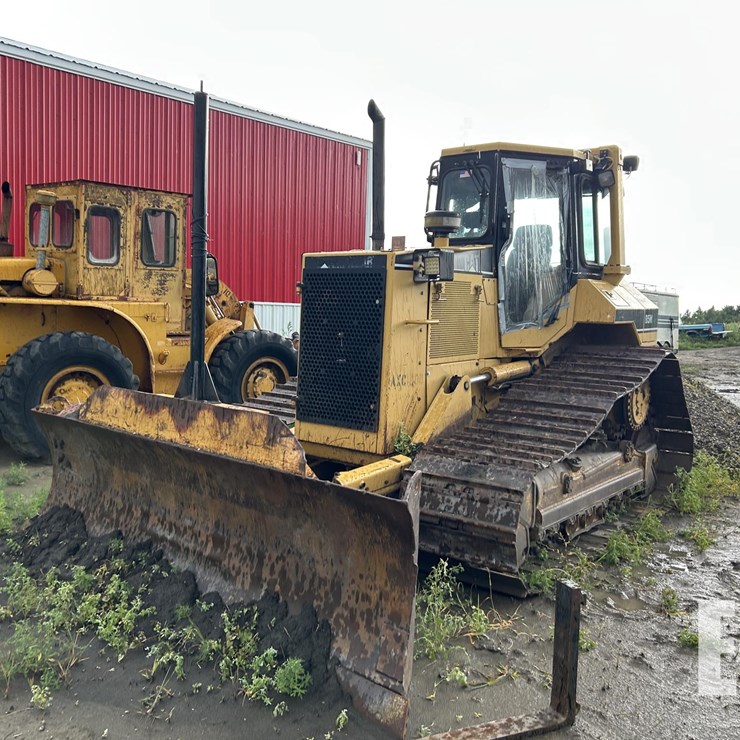2002 CATERPILLAR D5M LGP