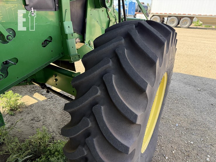 2002-john-deere-9560-sts-image-40