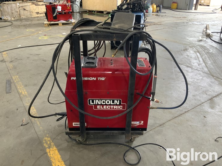 lincoln-electric-precision-tig-225-welder-image-8