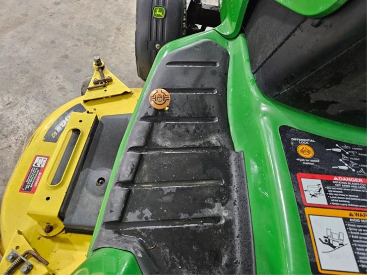john-deere-x485-image-24