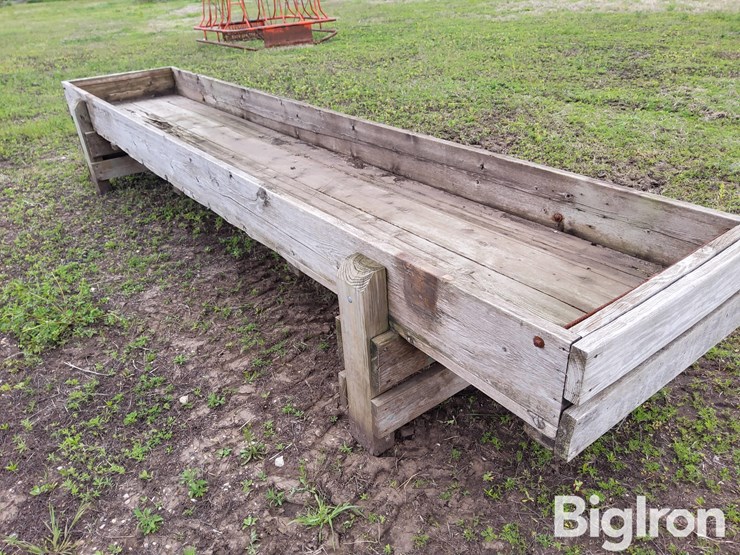 wood-feed-bunk-image-7