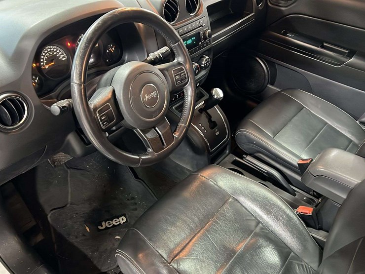 2015-jeep-patriot-image-19