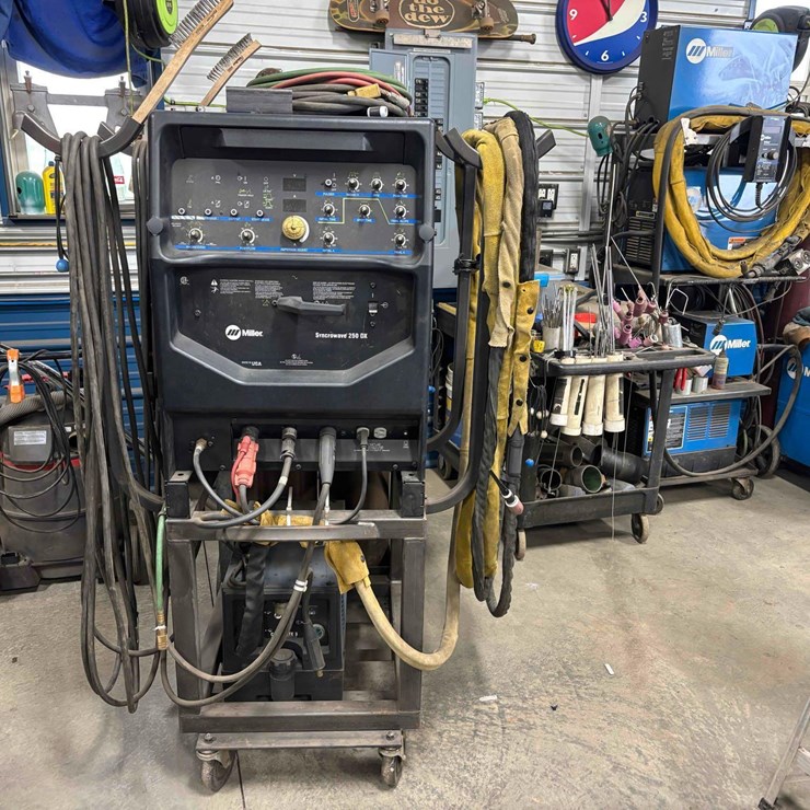 Miller 250DX Welder