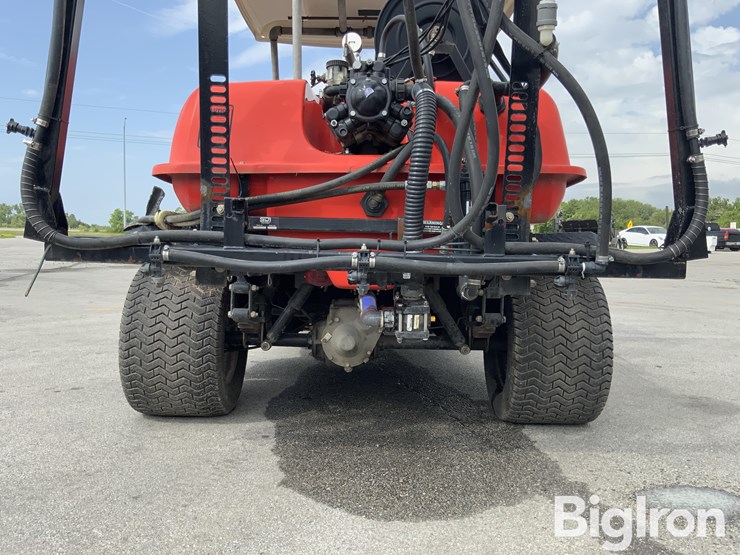 textron-cushman-898628-turf-truckster-spray-cart-image-19