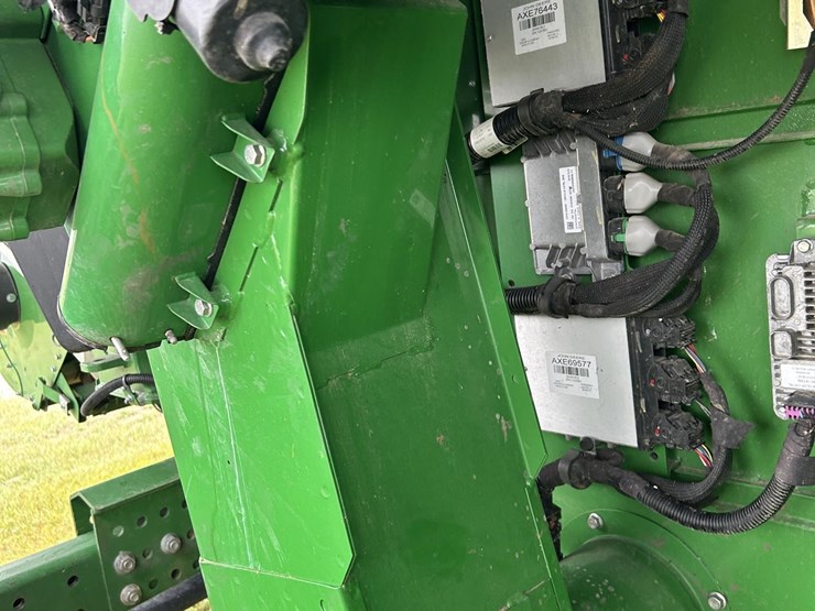 2019-john-deere-s780-image-62