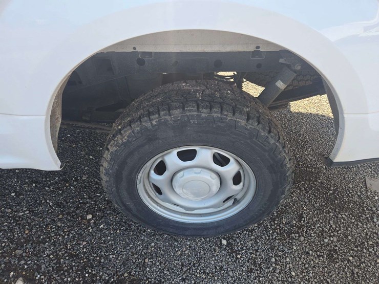 2015-ford-f150-xlt-image-5
