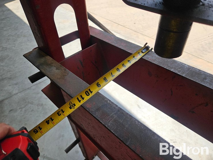 hydraulic-shop-press-image-7